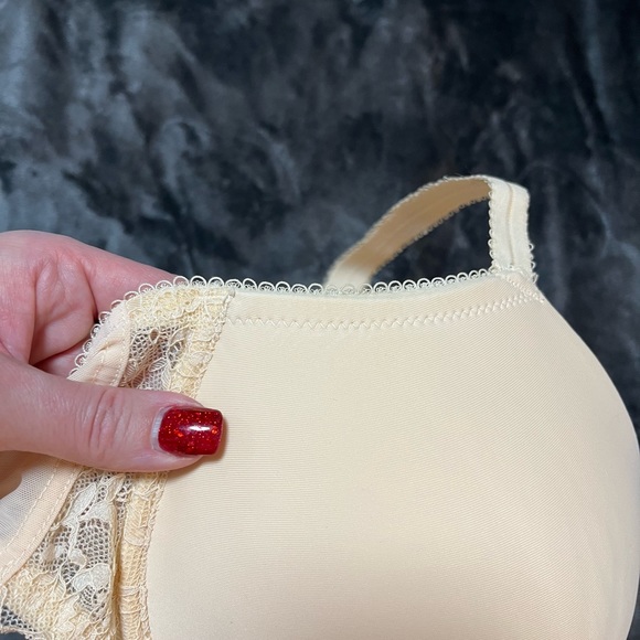 Like new push up bra - Picture 3 of 5